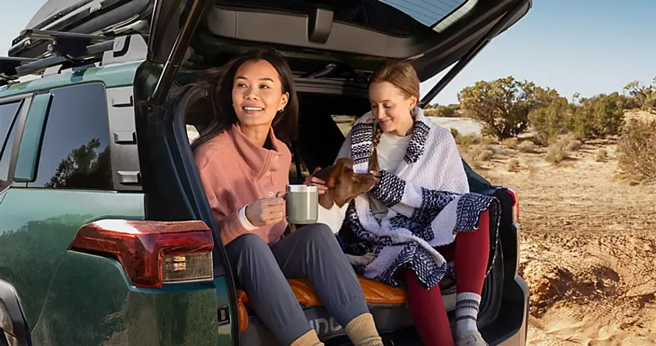 What are the benefits of leasing a Subaru Outback?