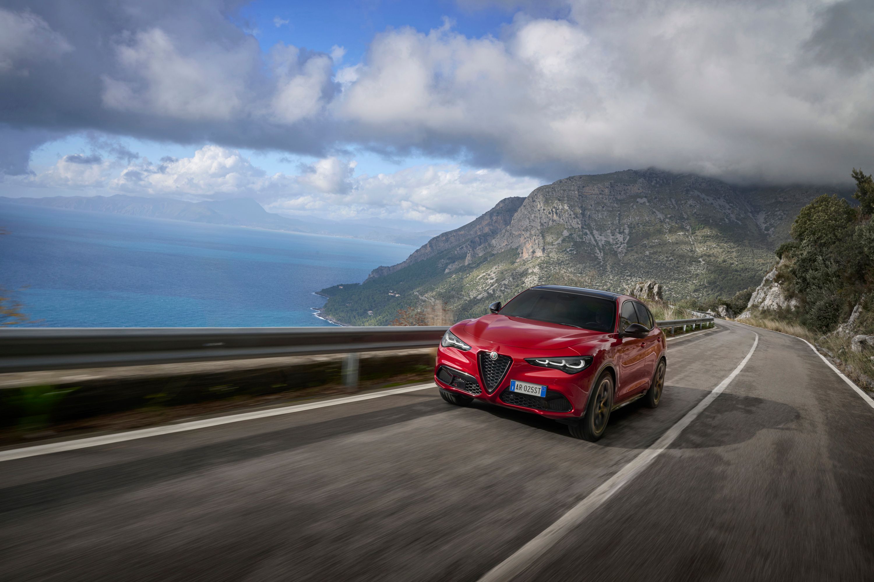 2025 Alfa Romeo Stelvio Buying Options