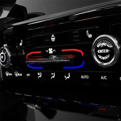 What's Included in Jeep's Luxury Tech Group I?