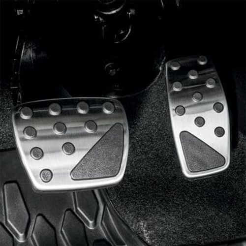 What features come with the Interior Premium Package by Mopar?