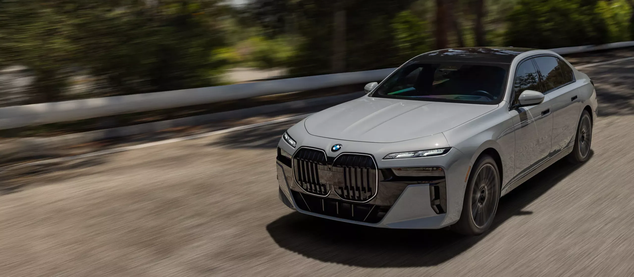 2026 BMW 7 Series Package Options