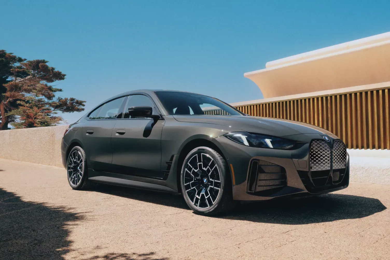 The Benefits of Buying Used BMW 4 Series from Classic Cars of Palm Beach