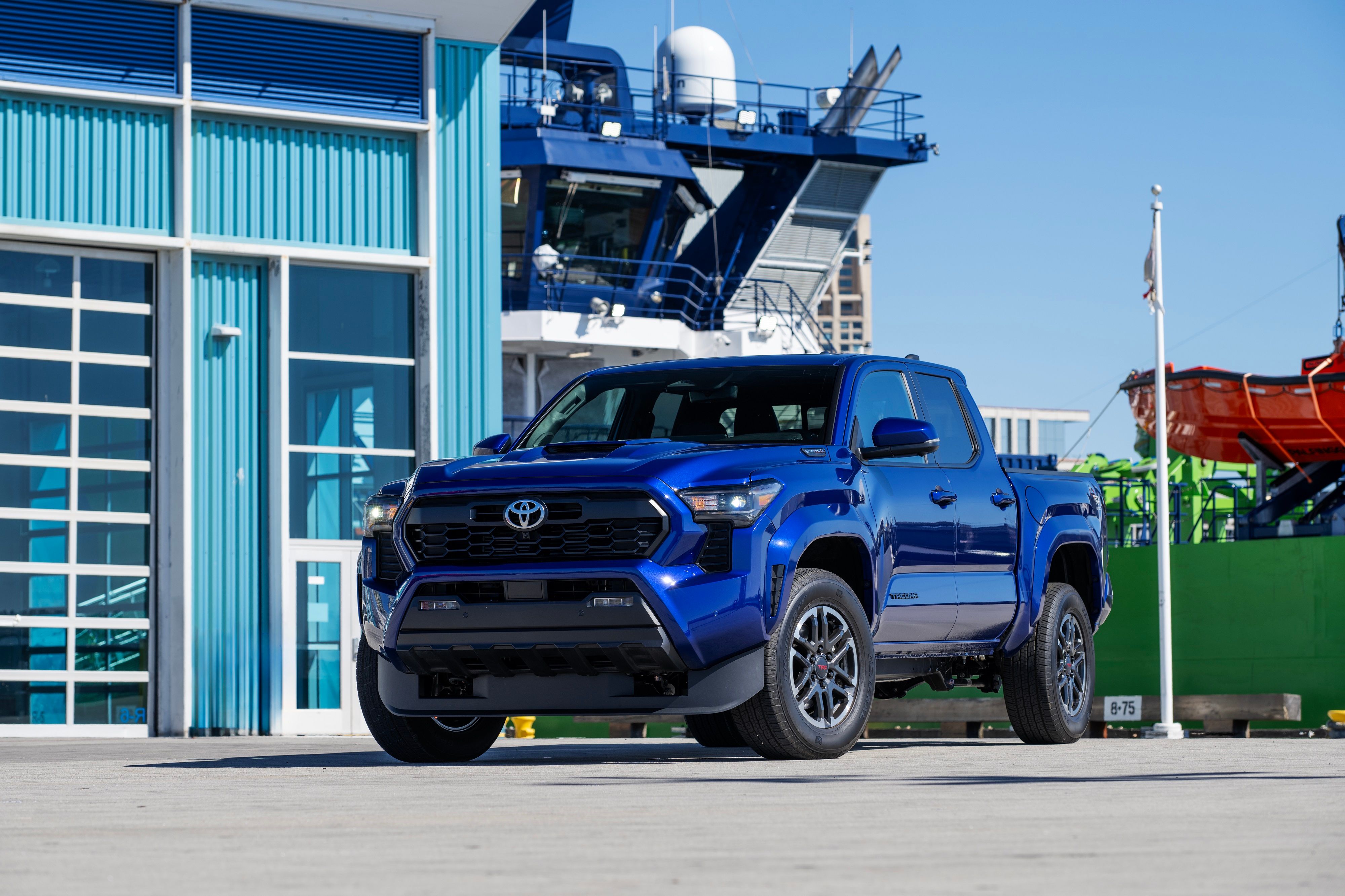 2024 Toyota Tacoma i-FORCE MAX Hybrid Power