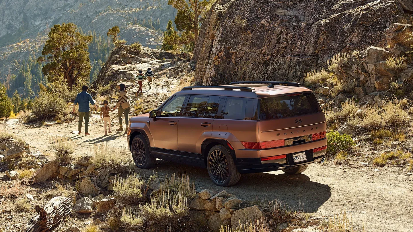 How to Budget for a Hyundai Santa Fe