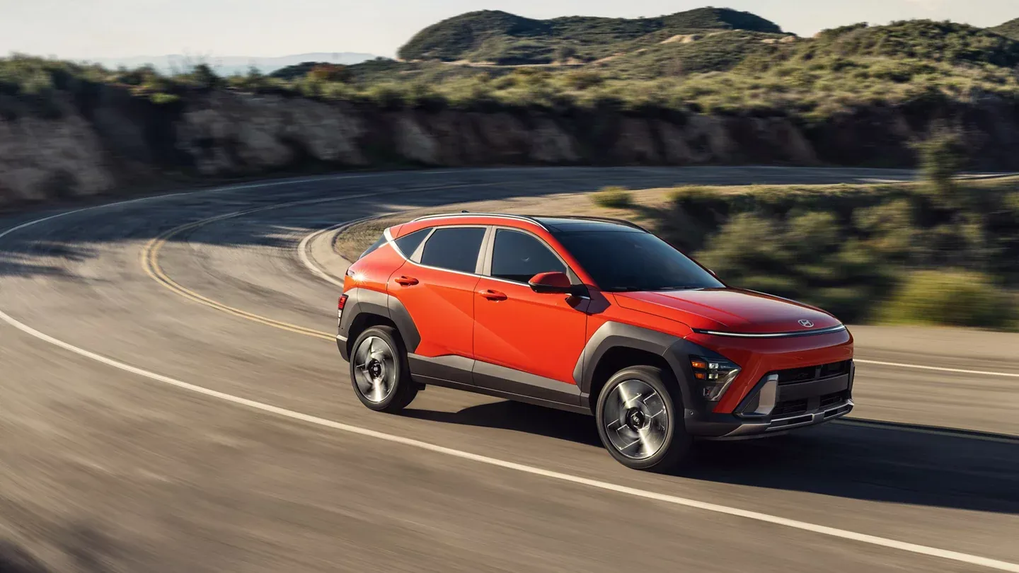 Hyudnai Kona: Reliable Compact SUV with Valueable Base Trims