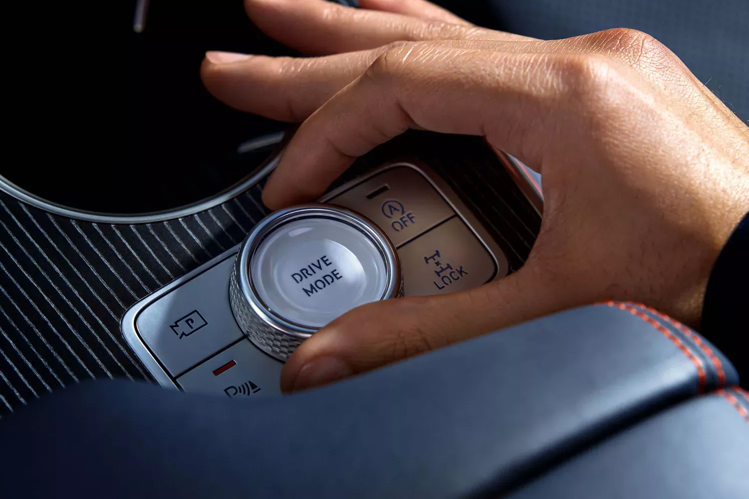 Are There Any Performance Features Available on the 2025 Genesis GV80 Coupe
