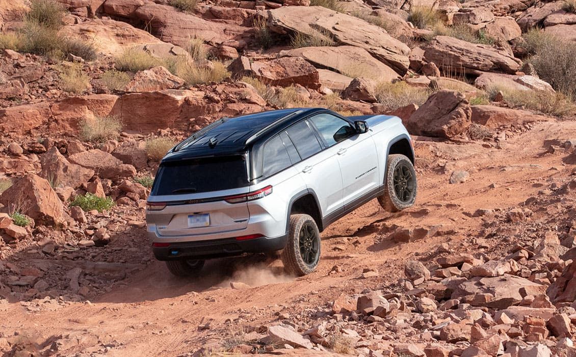Tell Me the Different Aspects of the Grand Cherokee's Off-Road Capabilities.