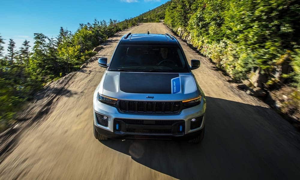 2. What are the benefits of leasing a Grand Cherokee?