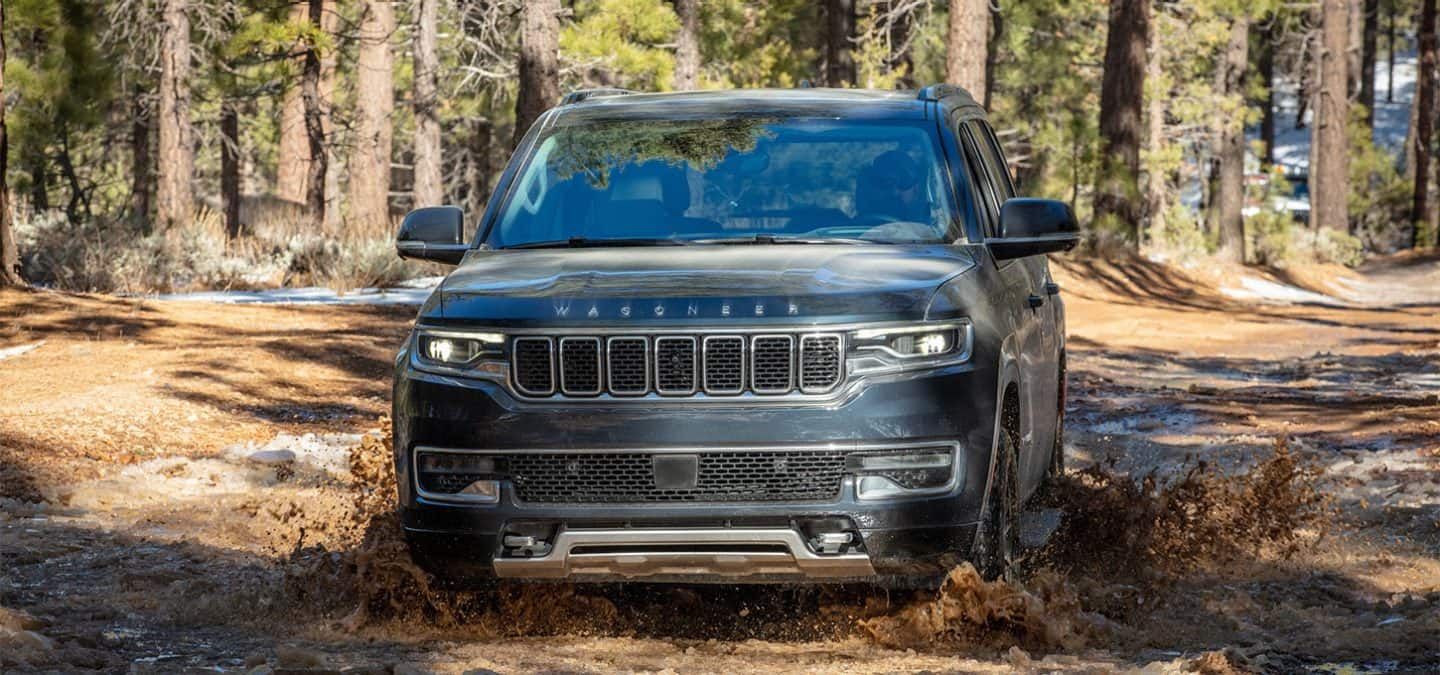 Top 2025 Jeep Wagoneer Family Features