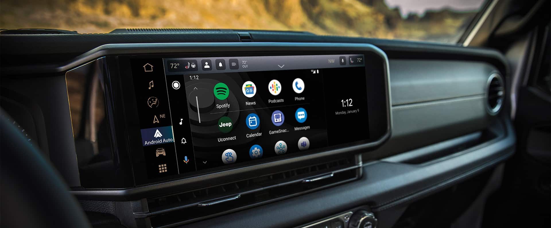 What Type of Tech Does the Jeep Wrangler Offer?