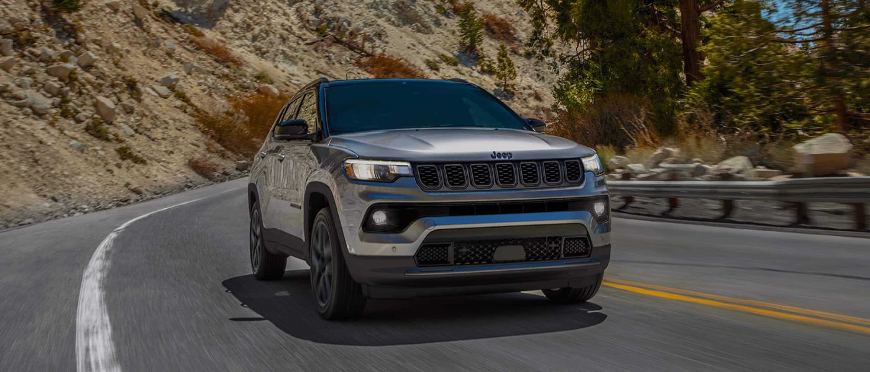 What are the Compass and Cherokee's Towing Specs?