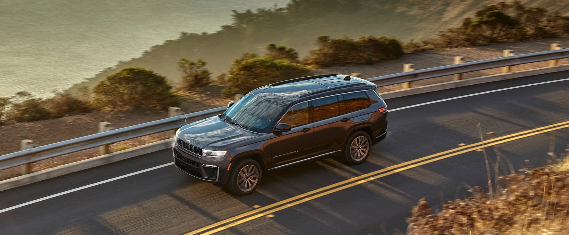 Inside and Out: 2026 Jeep Grand Cherokee Dimensions Guide
