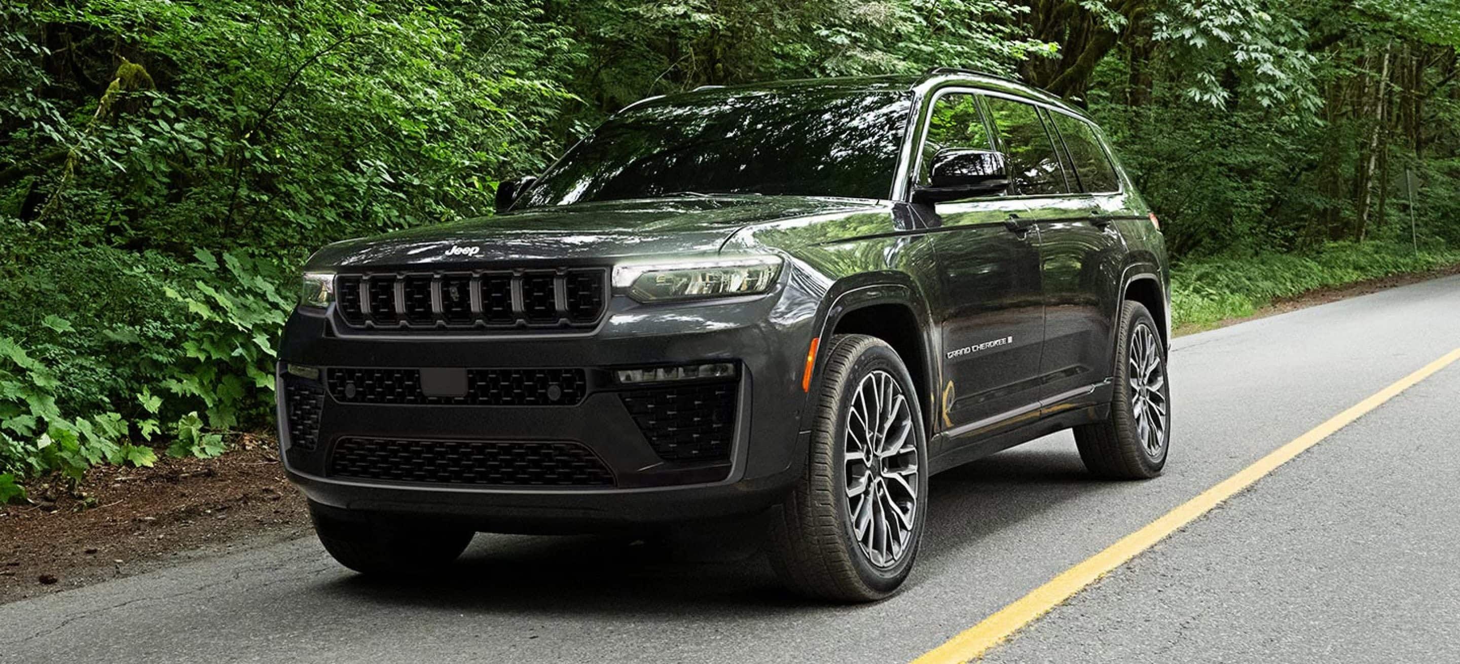 2026 Jeep Grand Cherokee Cabin Space and Features