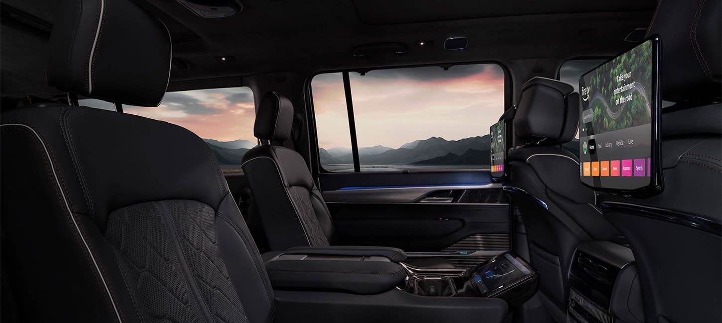 What Seating Options Does the 2026 Grand Wagoneer Offer?