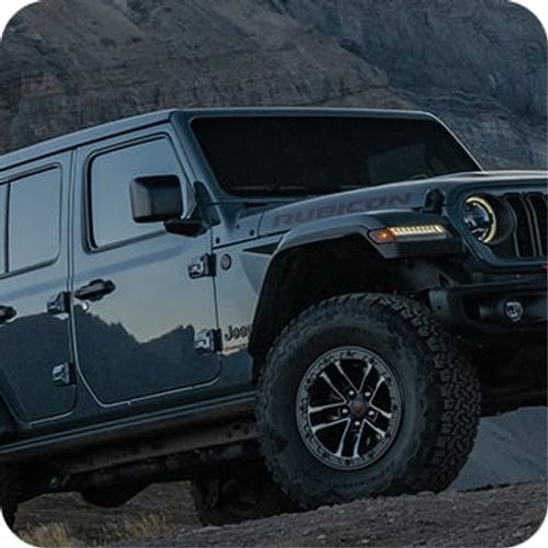Why is leasing a Jeep Wrangler a good option for me to consider?