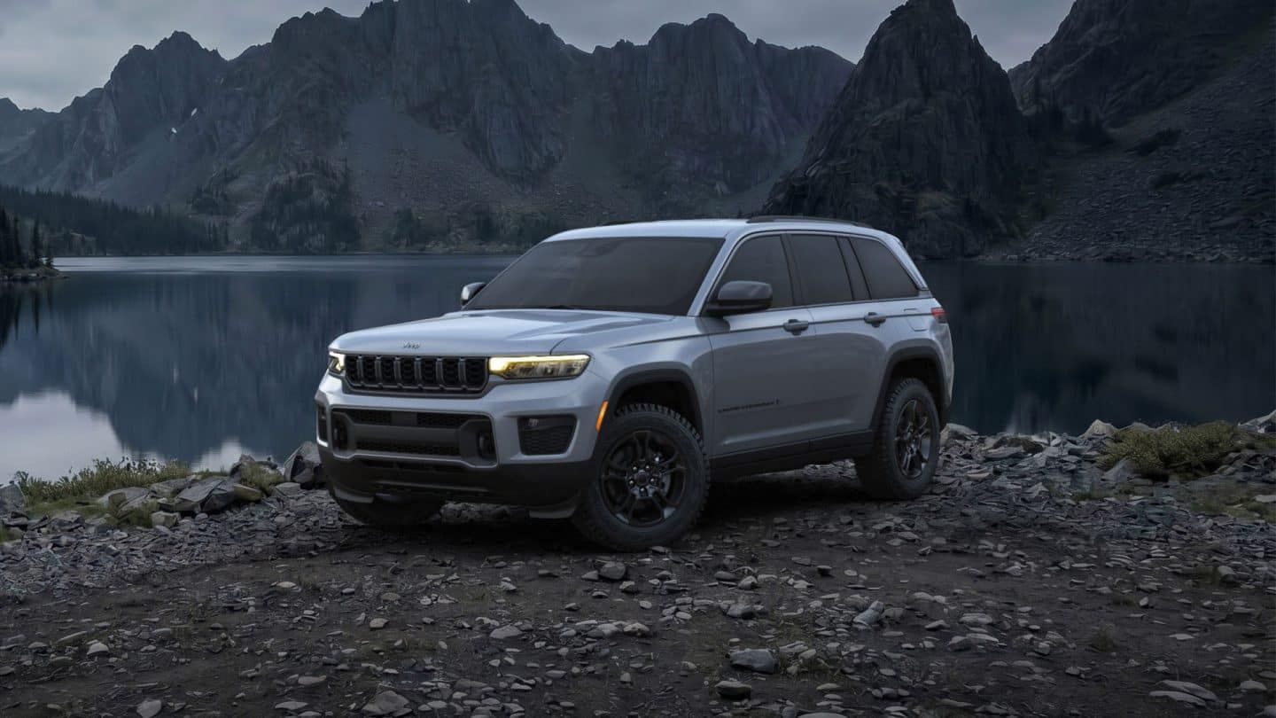 Is the 2027 Grand Cherokee Good for Off-Road Adventures?
