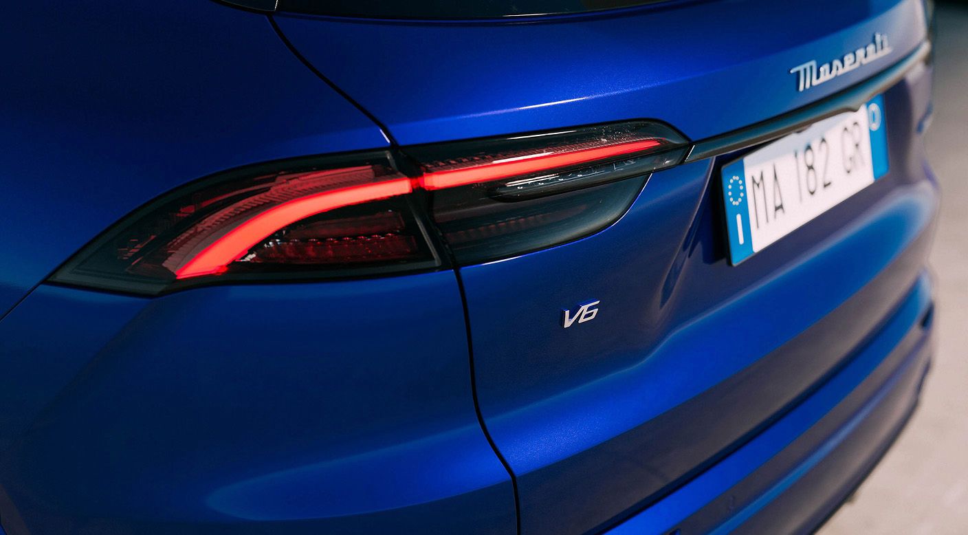 Which Engine Comes in the Maserati Grecale Modena?