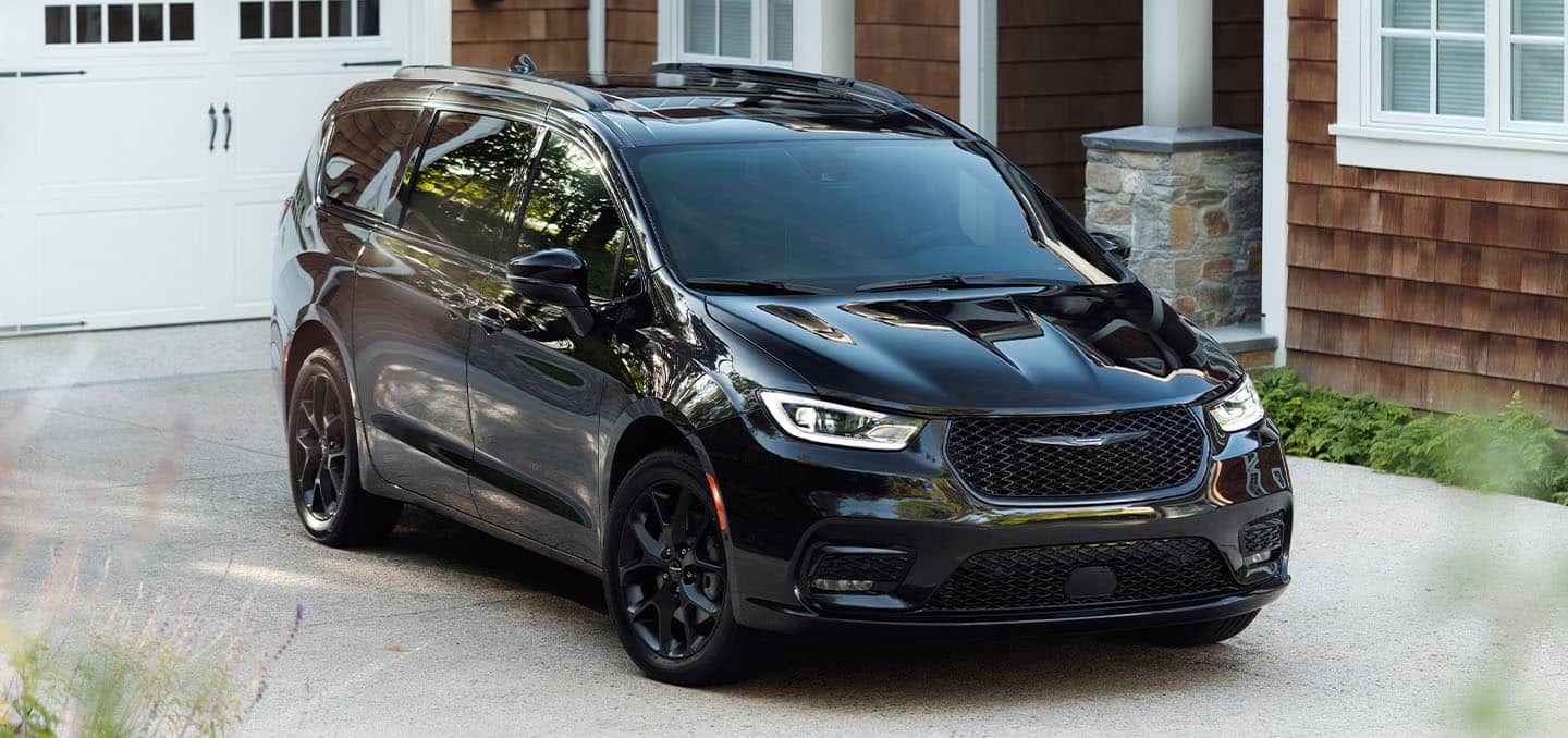 2025 Chrysler Pacifica Trims and Colors
