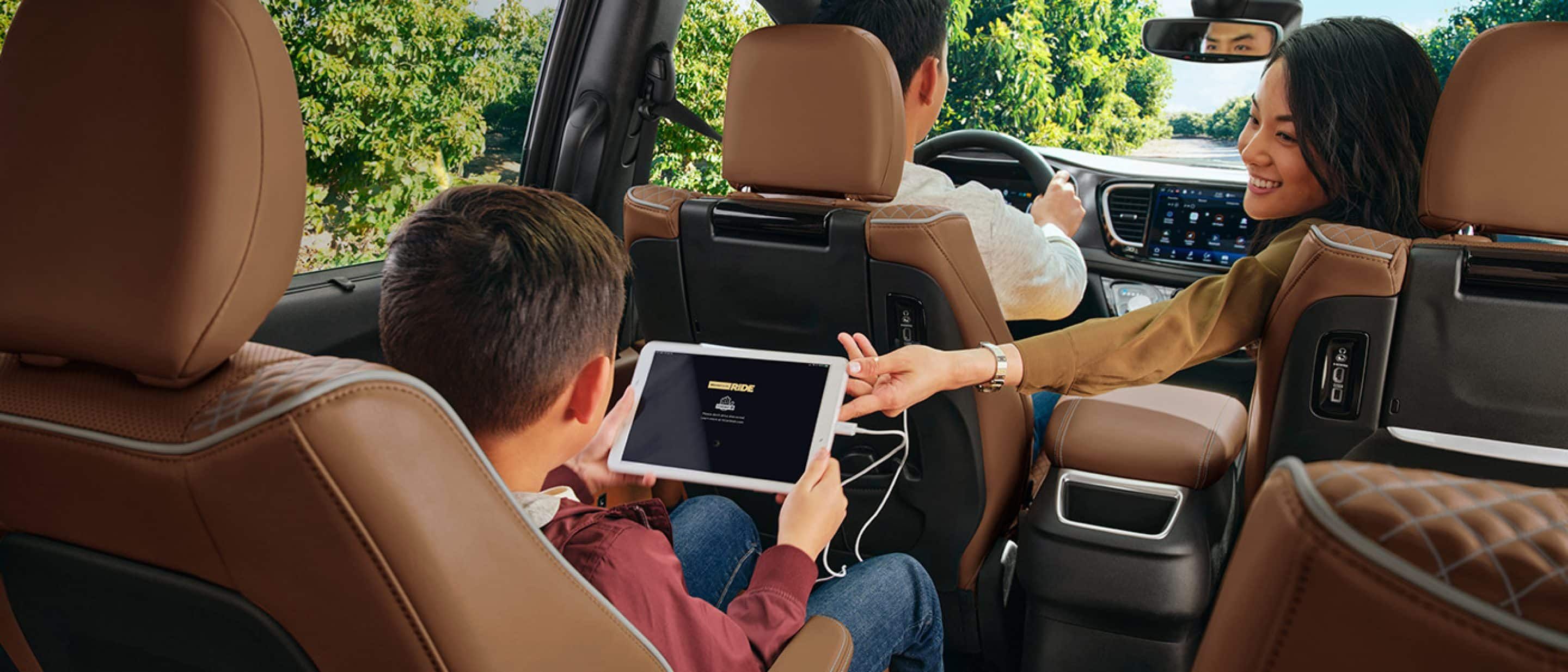 Does the Pacifica Offer Wi-Fi and USB Connectivity for Families?