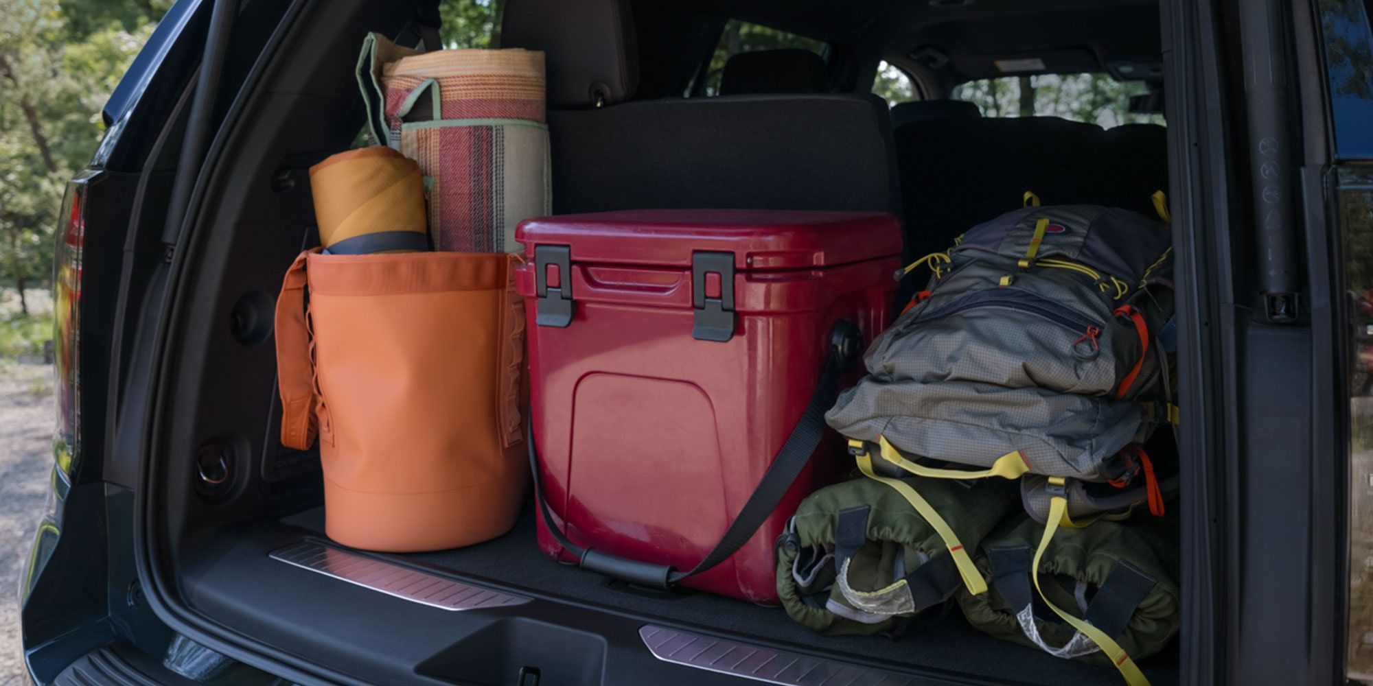 Luxiourious Interior and Extra Cargo Space for the Whole Fam