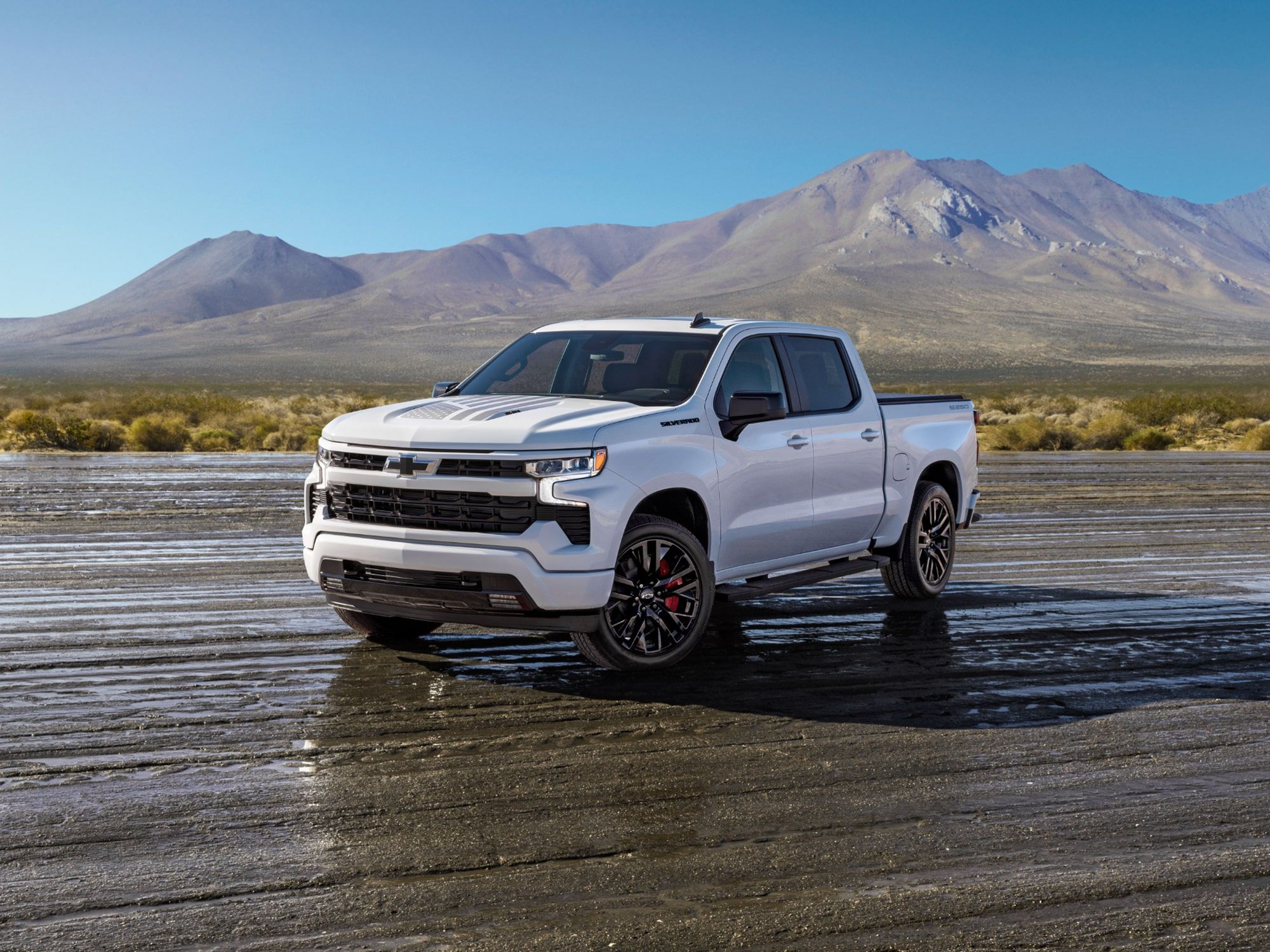 What are the Advantages of Owning a Used Chevy Silverado