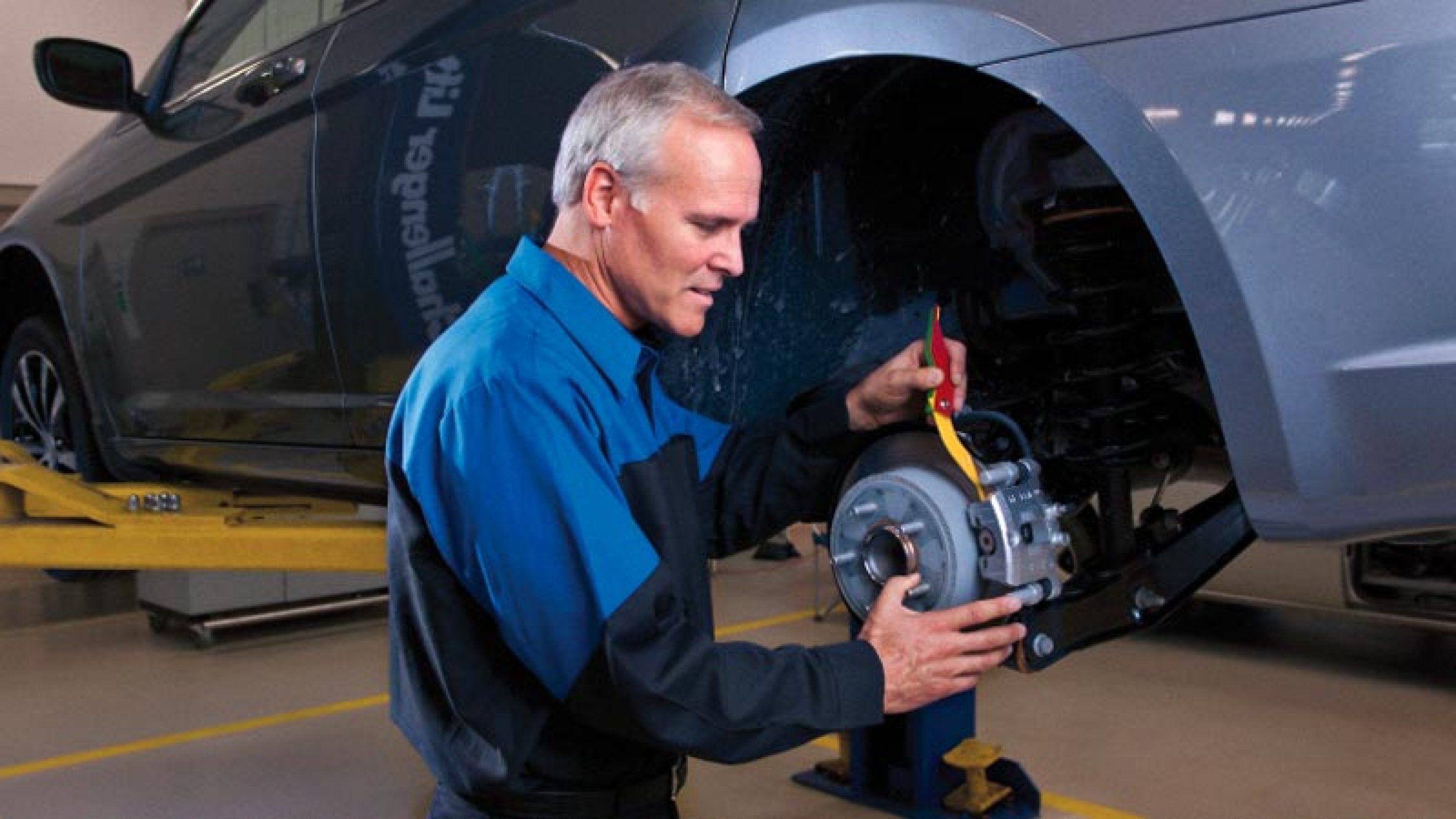 How Does BusinessLink Help Ram Commercial Van Customers?