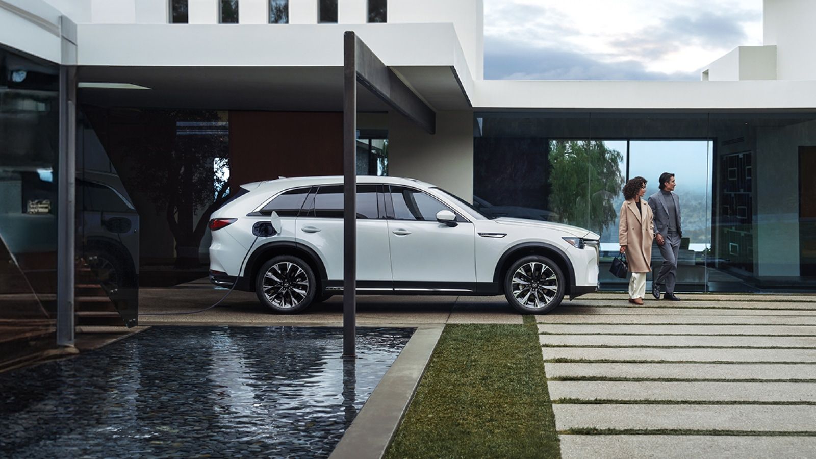 What Makes the Mazda CX-90 a Standout SUV Option for Richmond Roads?