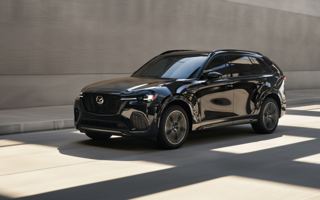 2025 Mazda CX-70 Revealed
