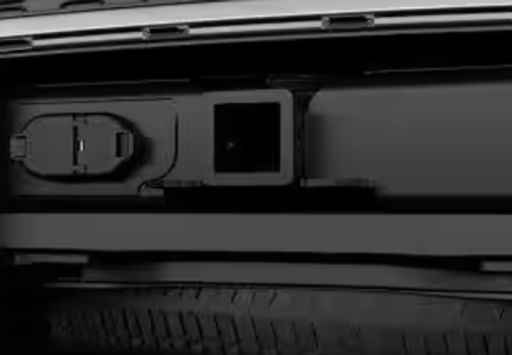 Towing made easy with the Grand Cherokee Limited's Trailer-Tow package