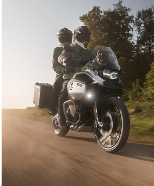 Which Engine is in the 2026 BMW F 900 GS Adventure?