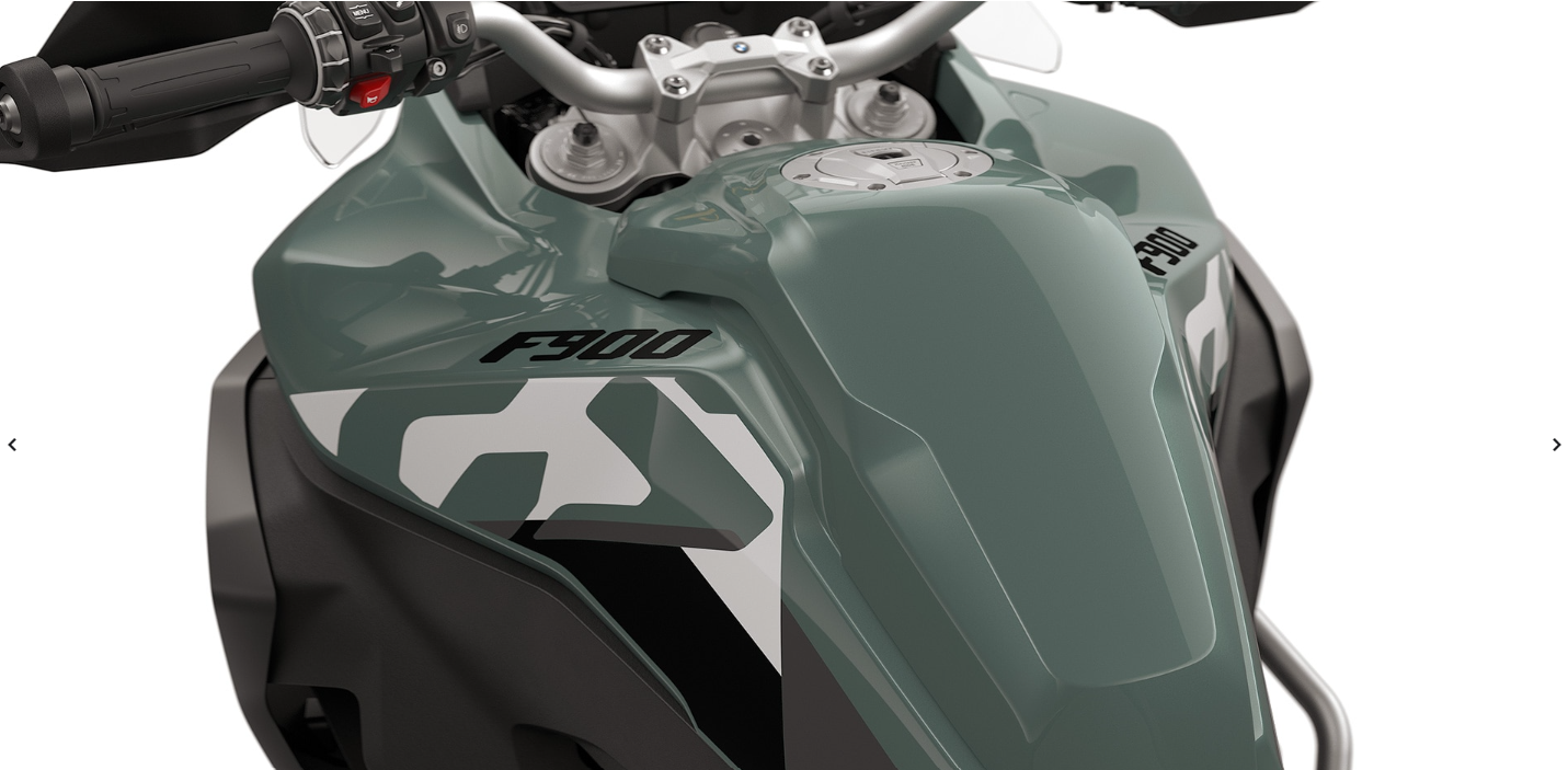 What Size Fuel Tank Does the BMW F 900 GS Adventure Have?