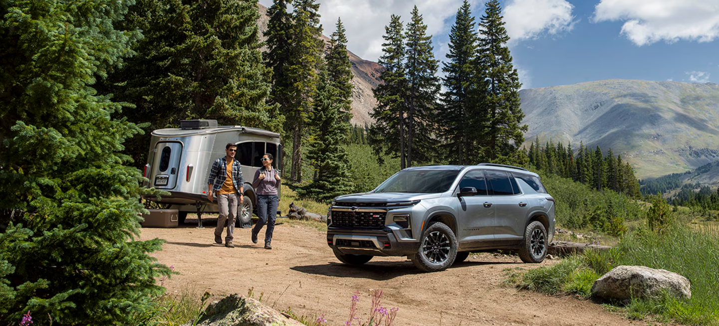 What Packages are available for the 2026 Chevy Traverse Z71 Models?