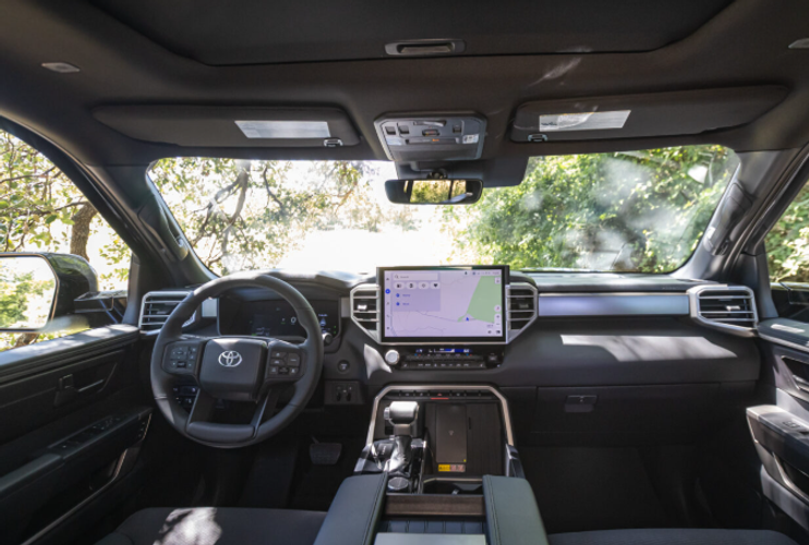 Standard Updated Multimedia Technology on Every Tundra