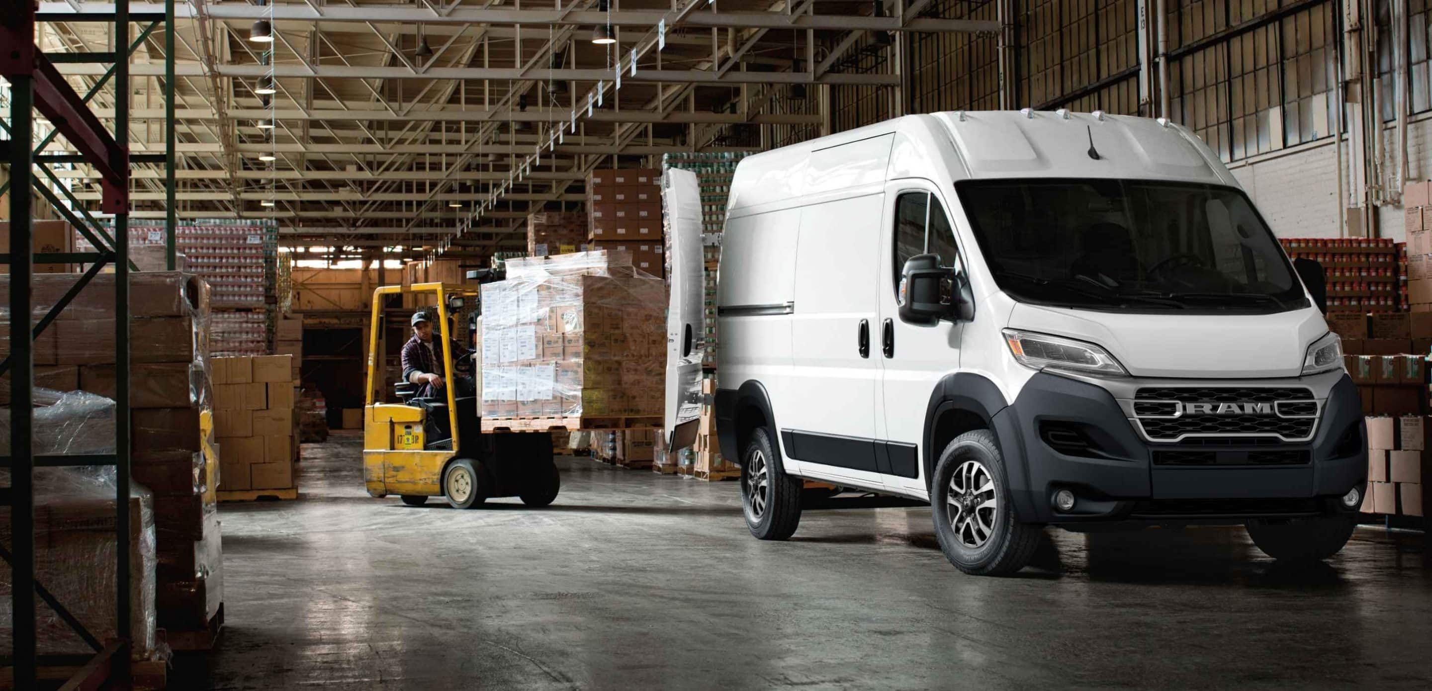 Benefits of Buying a Used Commercial Van