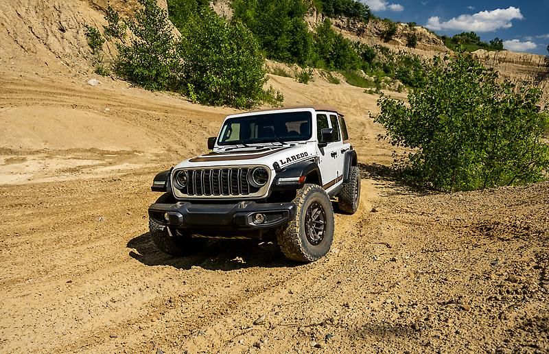 What Makes the 2027 Wrangler Laredo Stand Out?