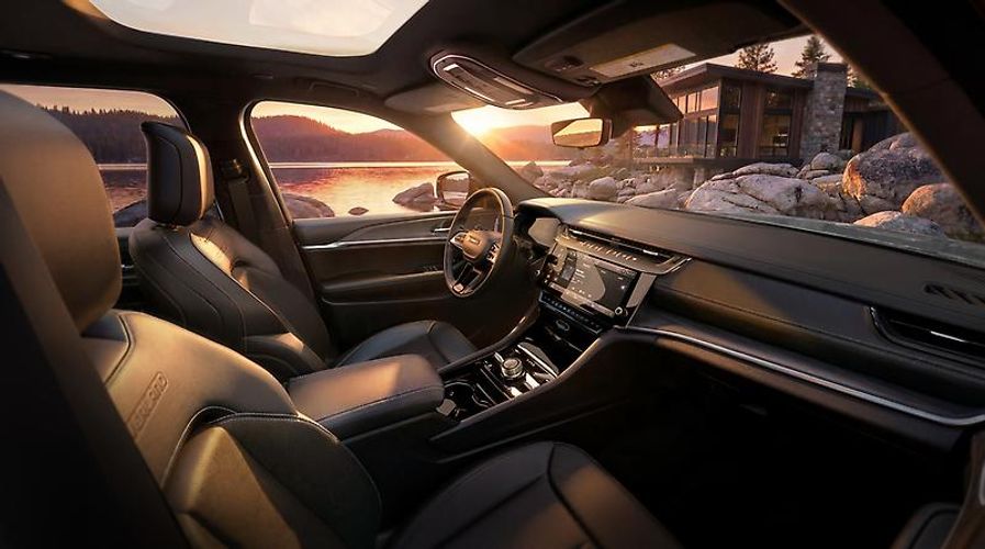 Smarter Connectivity in the 2027 Jeep Grand Cherokee