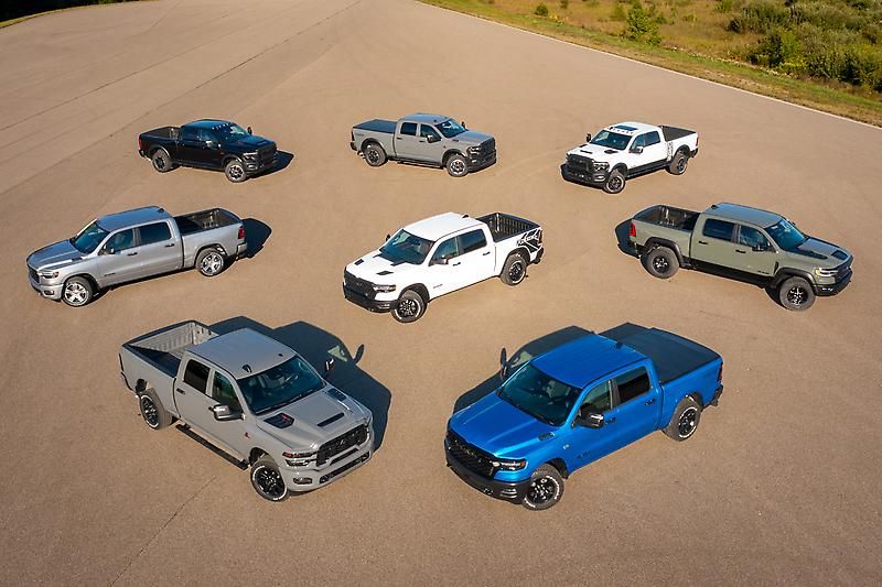 Exploring the 2026 Ram 2500 Black Express and Warlock