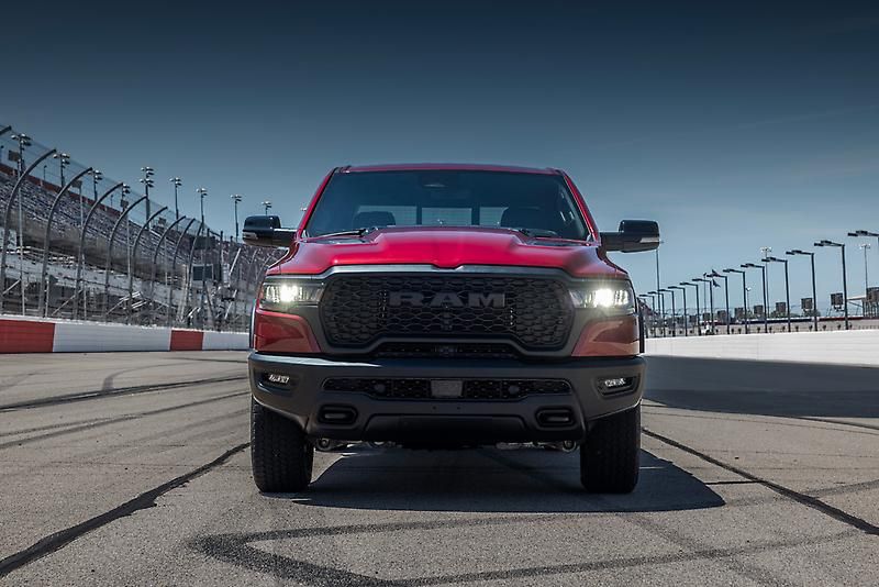 Is there a V-8 Engine Option for the 2026 Ram 1500?