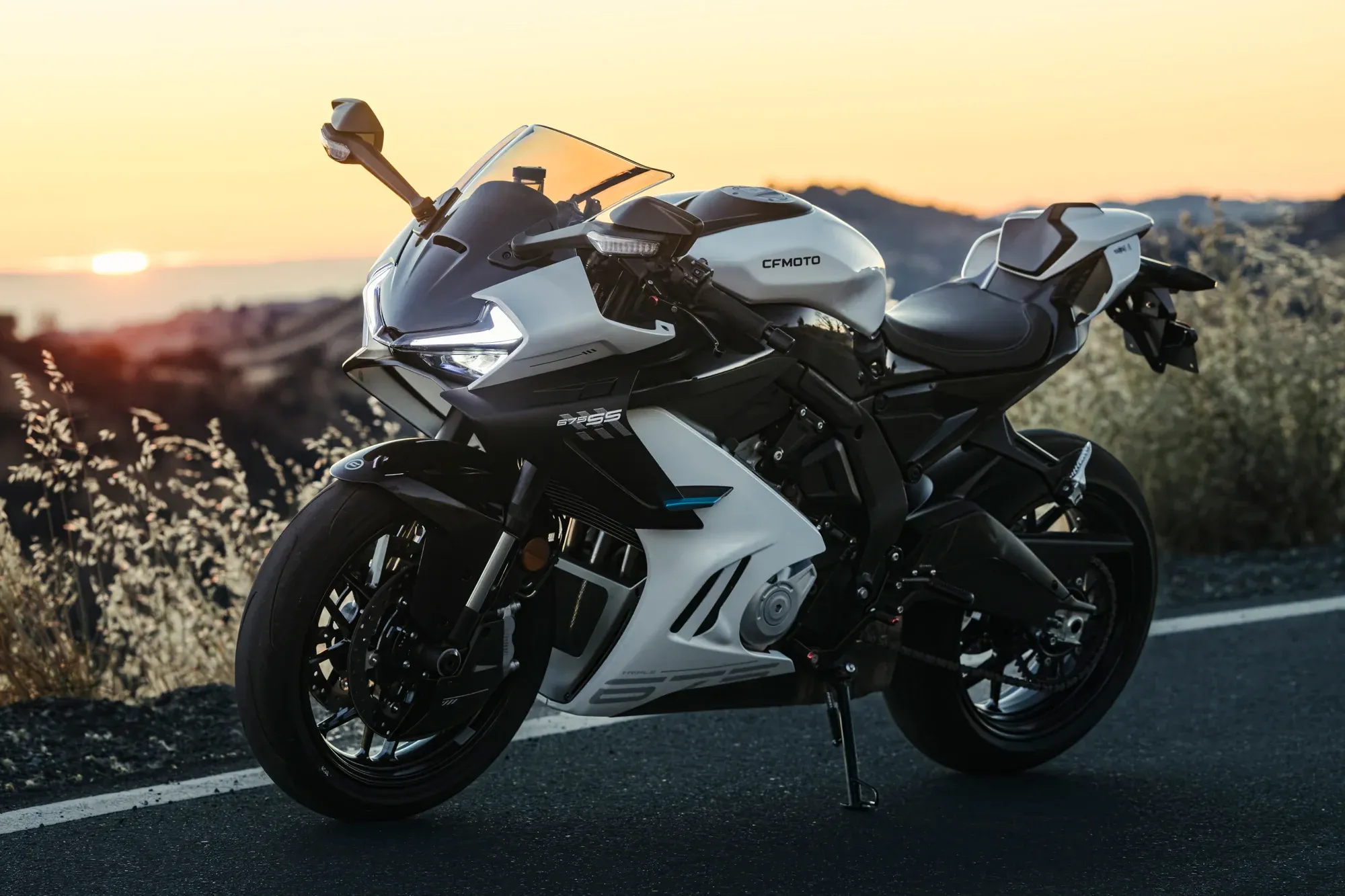 Discover the Aggressive Design of the 2026 CFMOTO 675SS!