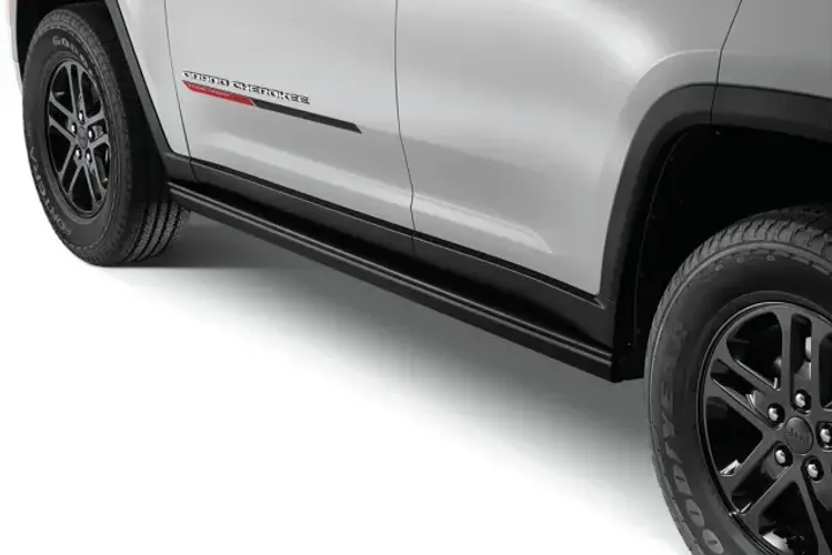 How Can I Accessorize My Jeep's Exterior?