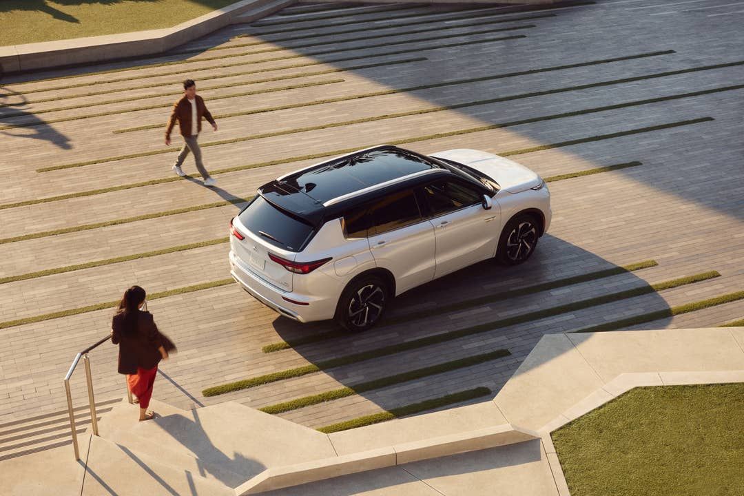 Mitsubishi Laurel MD