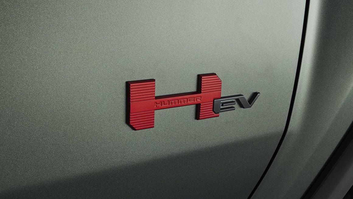 2024 Hummer EV SUV Sport Package