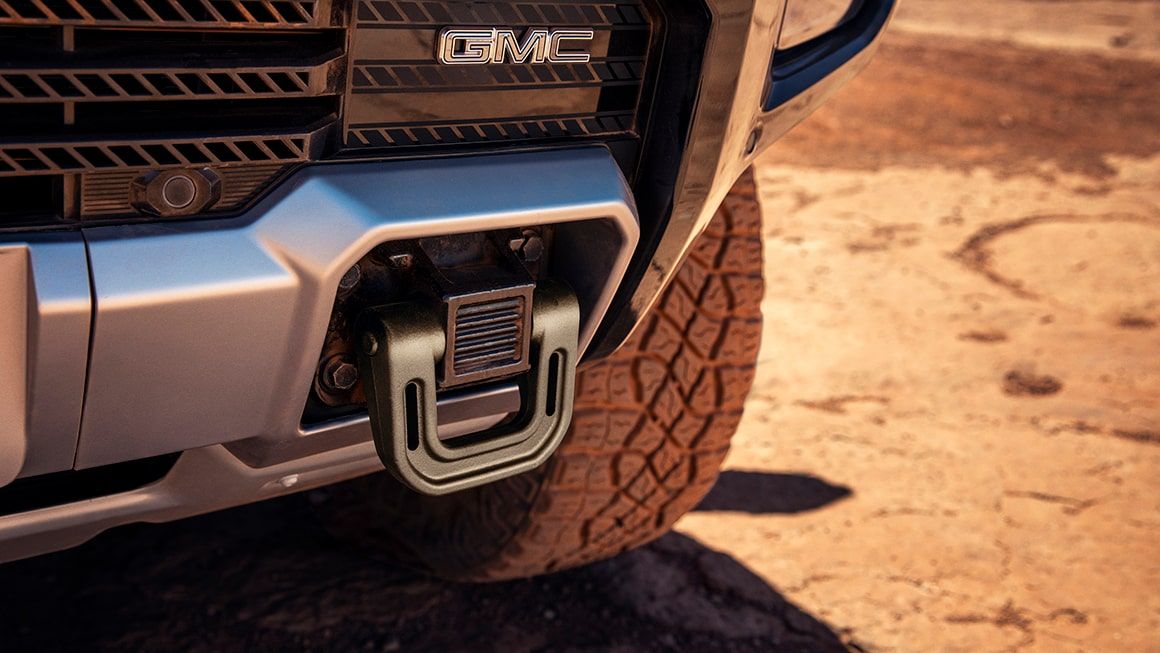 Are there any other packages offered with the Hummer EV Pickup?