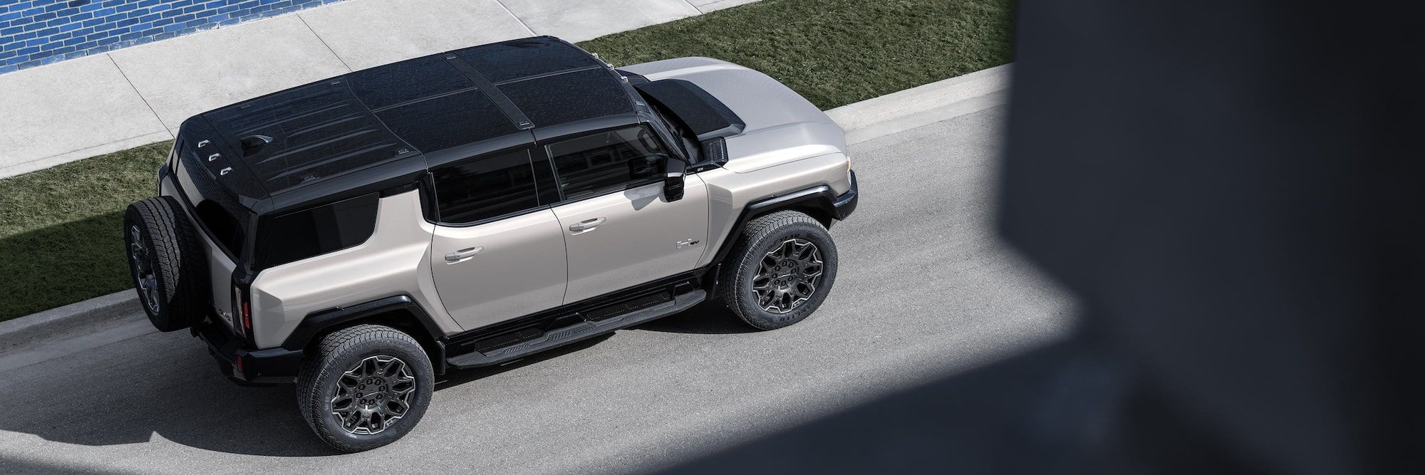 2026 Hummer SUV Trim Levels and Colors
