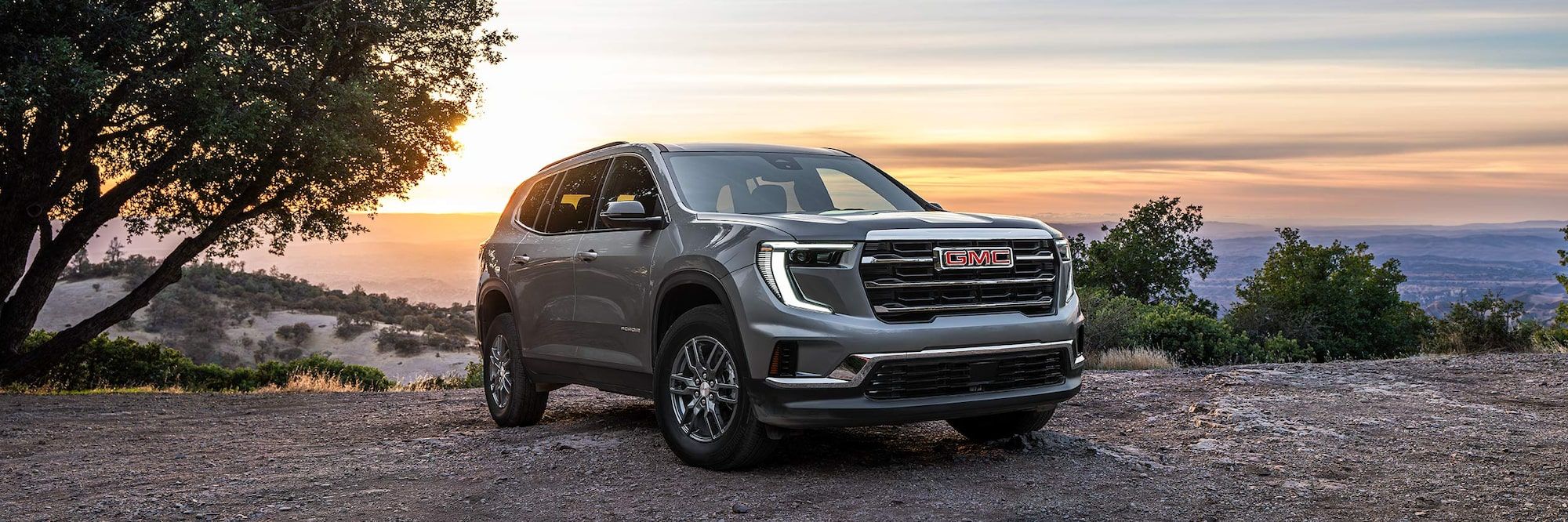 2026 GMC Acadia vs Ford Explorer