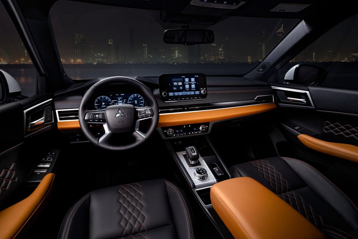 Why Finance Your Mitsubishi at North Orlando Mitsubishi?