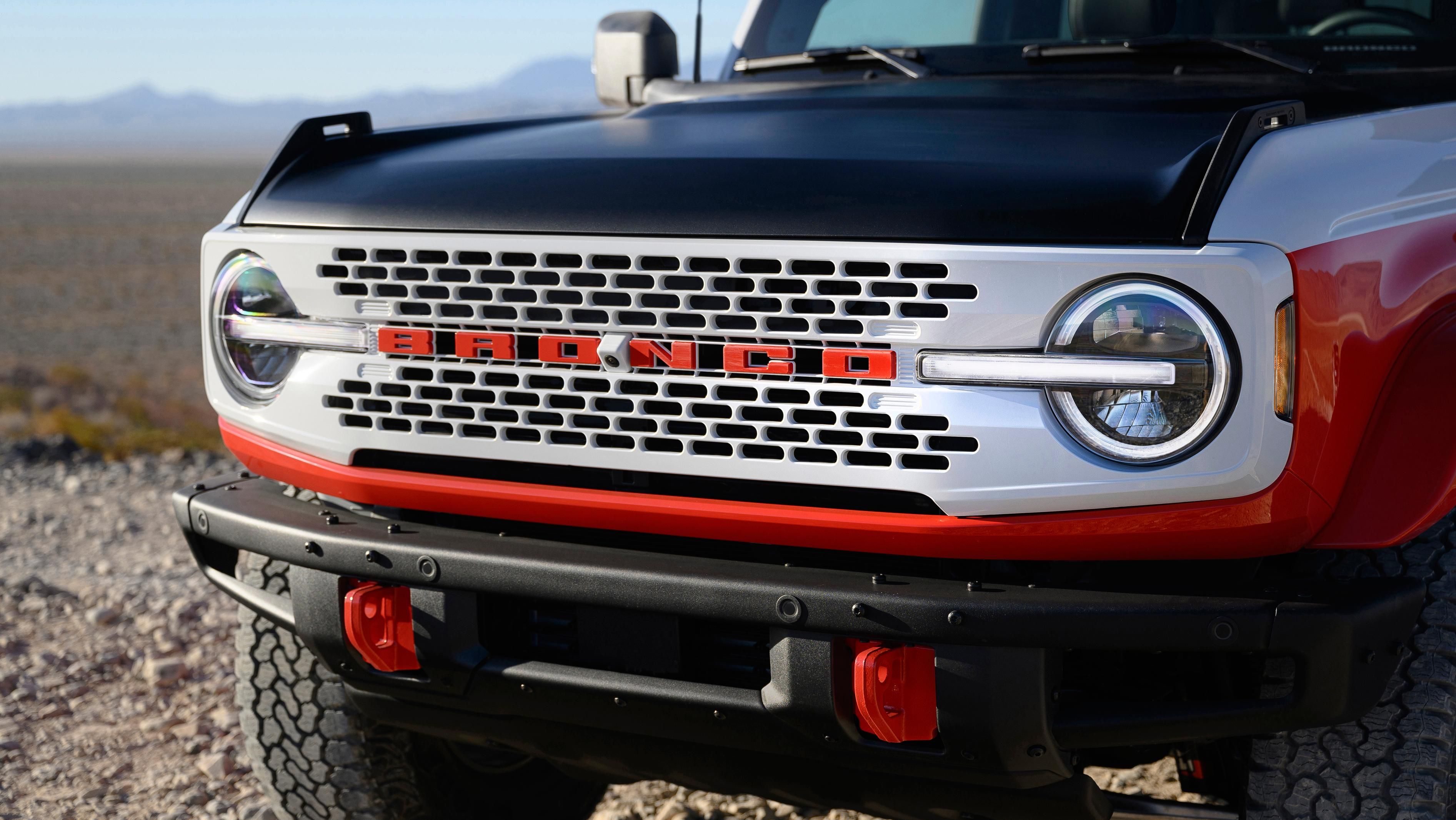 What are the Design Features of the Used Ford Bronco?