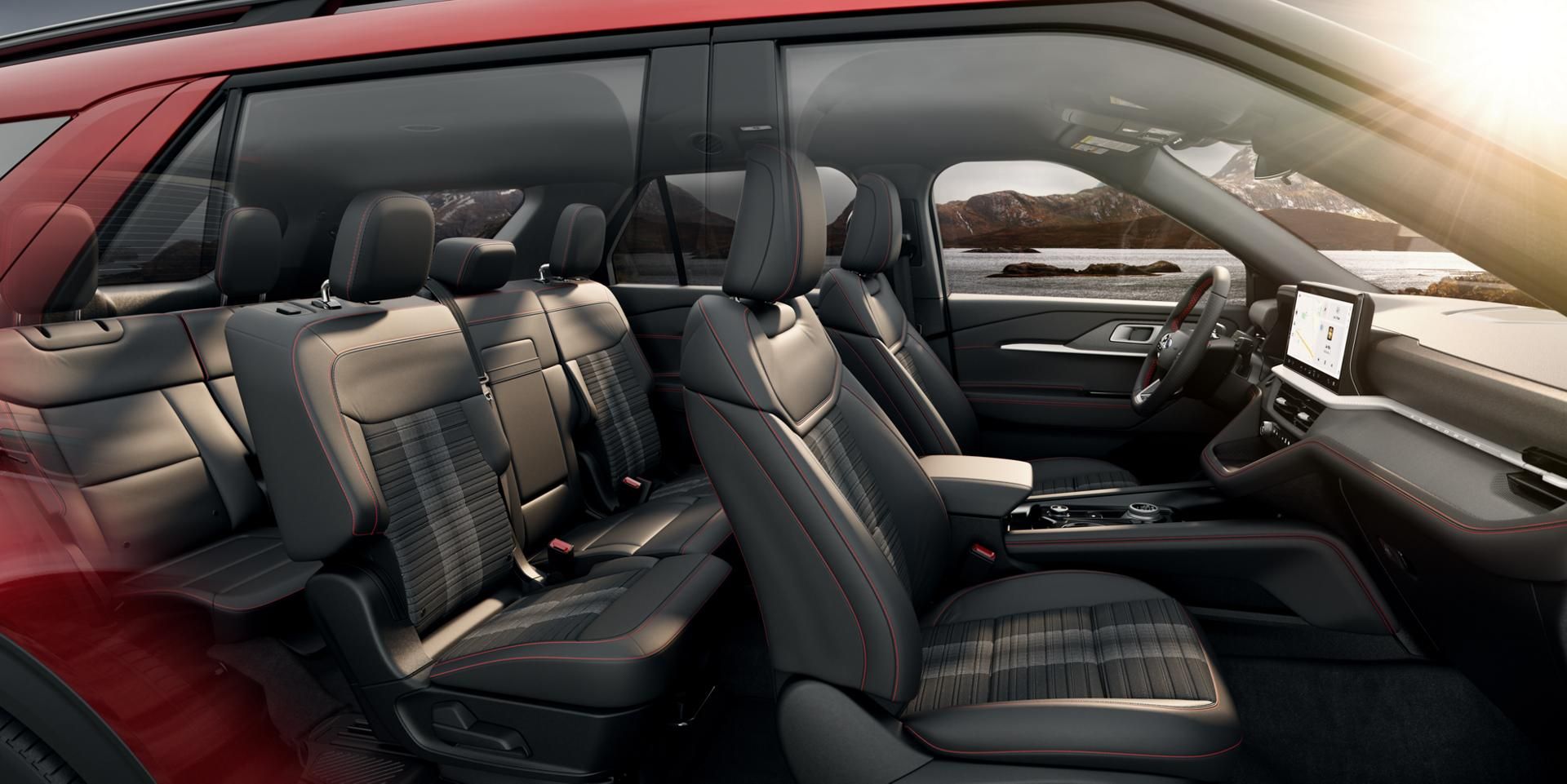 Financing and Expert Guidance for Ford Explorers Near Pittsburgh, PA