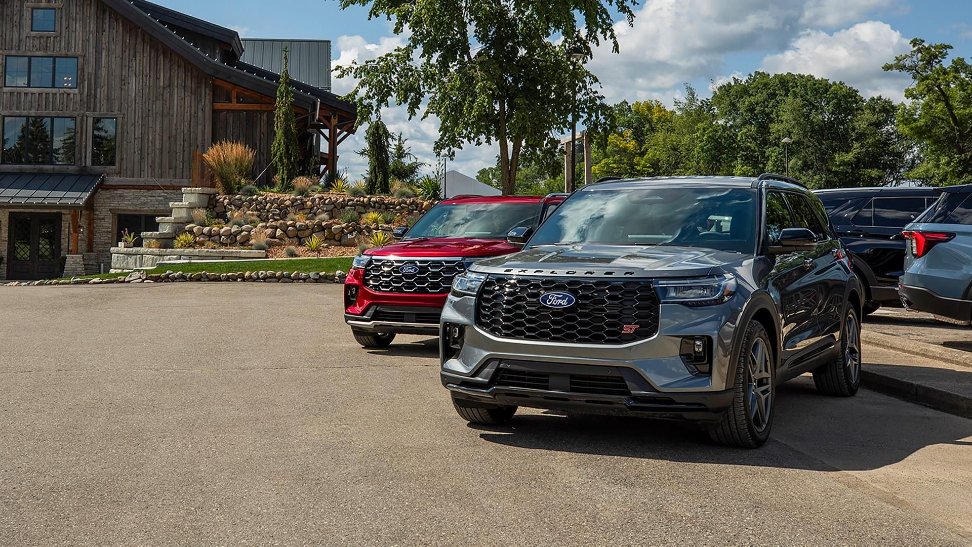 What Kinds of Explorer Inventory Can I Find at Queen City Ford?