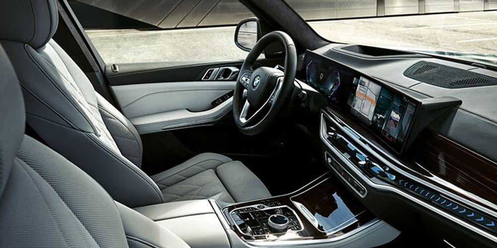 Upgrade Your 2027 BMW X6 with the Executive Package